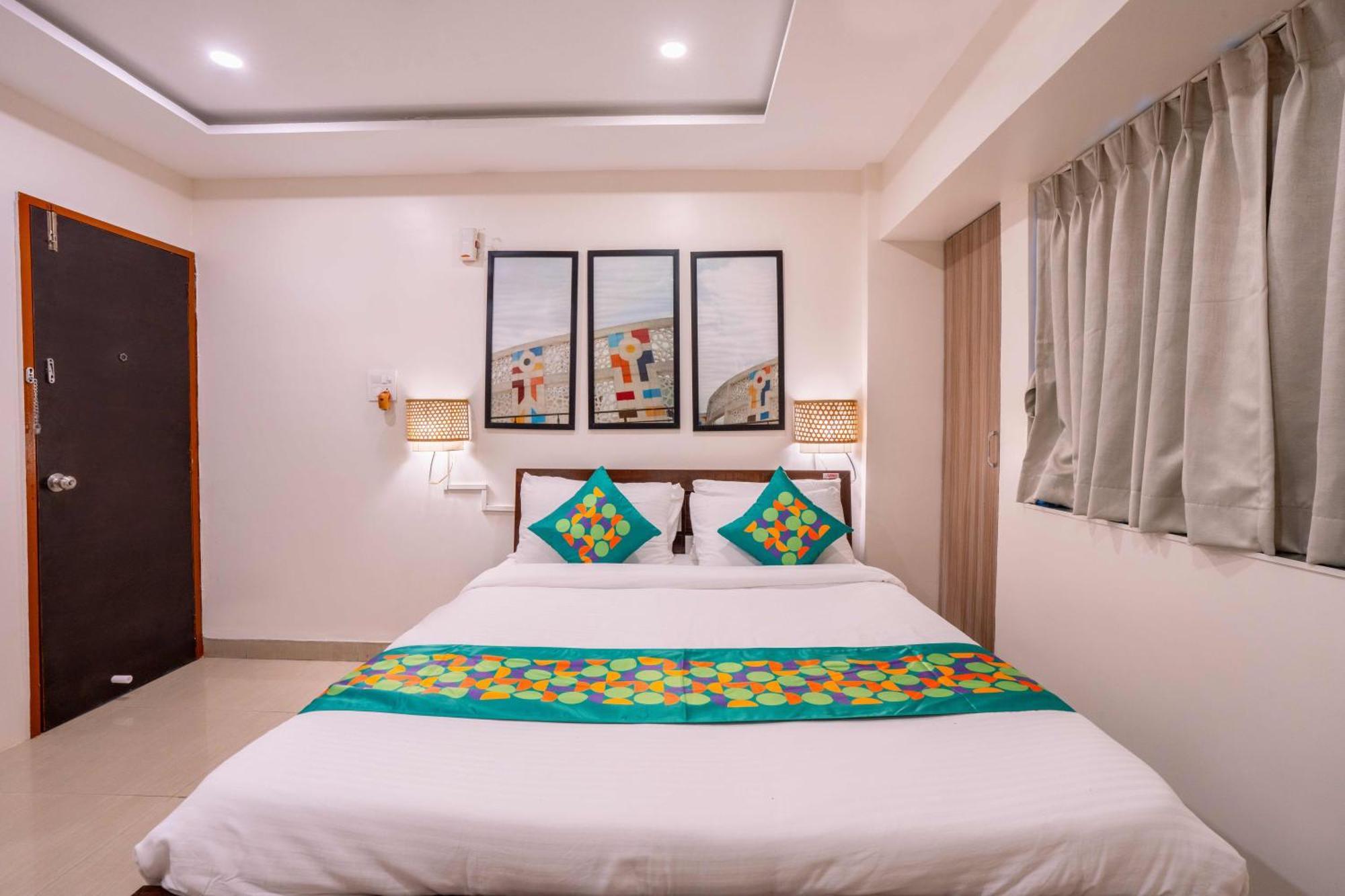 Treebo Royal Comfort Atithi Pune Exterior foto